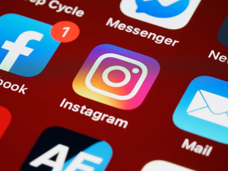 Instagram meta