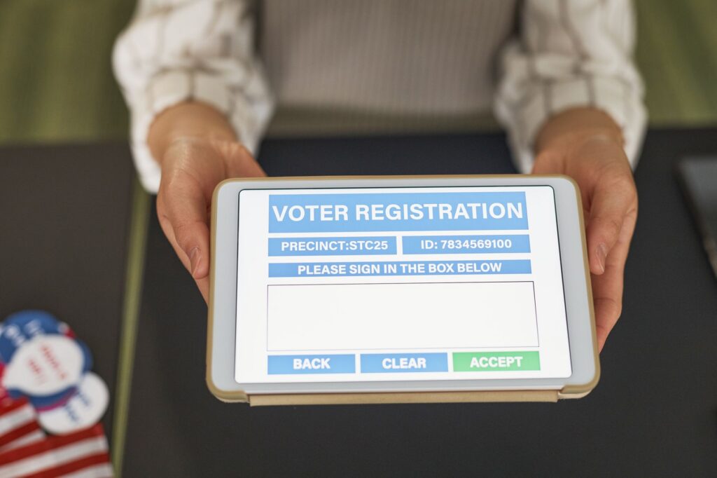 Vote en ligne en Russie : une cyberattaque cible le système électoral à quelques heures du scrutin